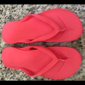 Brand new Archie’s flip flops